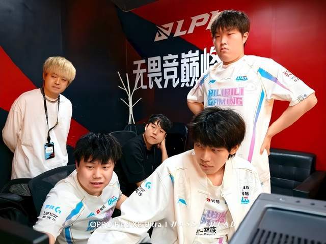 是此时的优 是此时的优